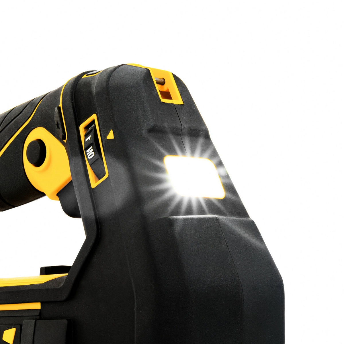 Zbliżenie na włączone światło LED smarownicy akumulatorowej JCB 18V z zestawu JCB-18PKIT-5 czarno-żółty korpus